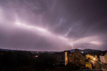Wolken- und Erdblitz über Eiterfeld. 02./03.08.2019